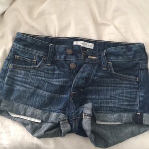 Abercrombie&Fitch Low-rise Shorts